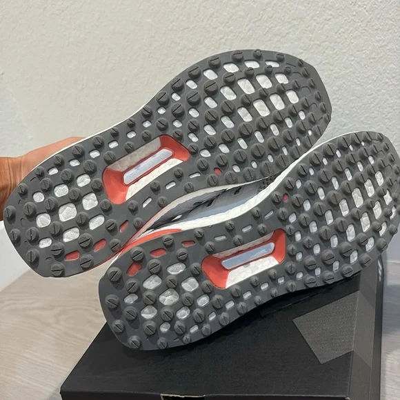 Adidas Ultraboost Golf Shoes - Picture 12 of 13